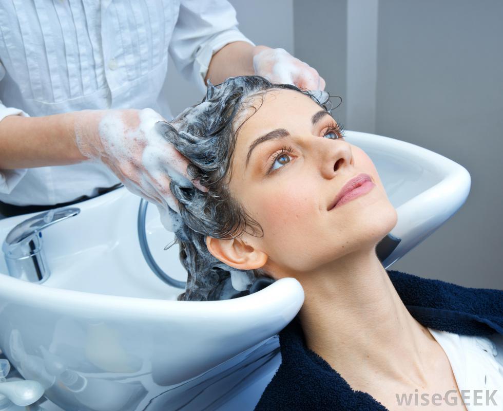 woman-getting-hair-washed-at-salon.jpg