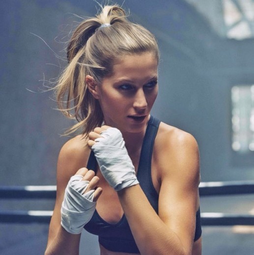 40914-gisele-bundchen-contrato-under-armour-517x520.jpg
