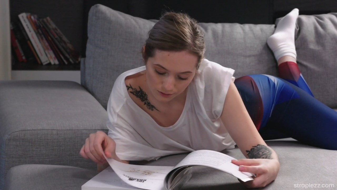 mia, extra straplezz (1).jpg