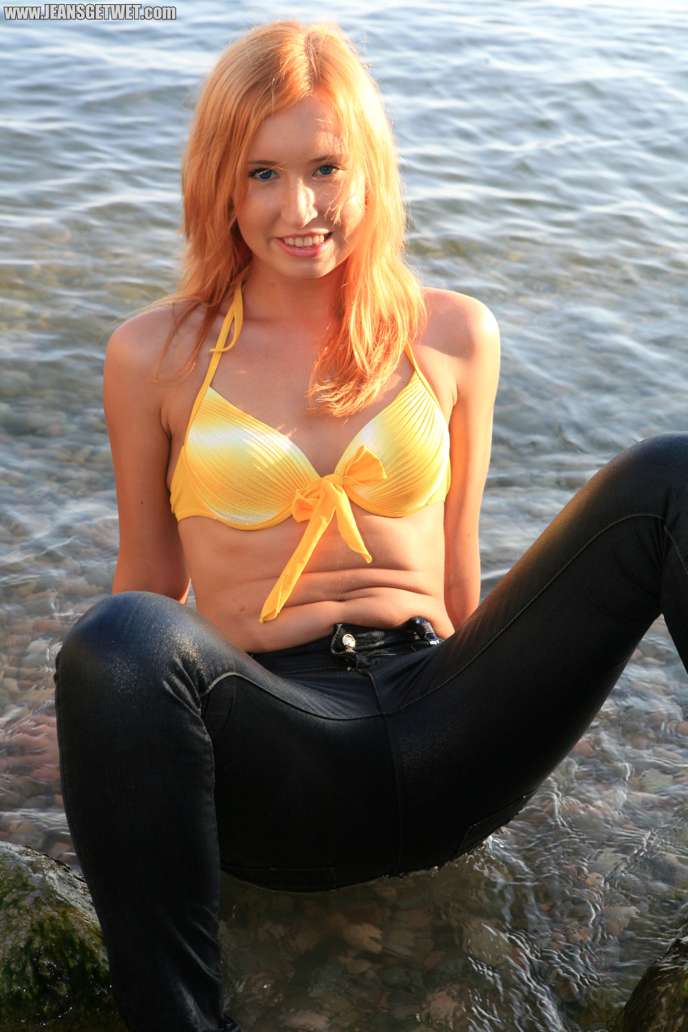 jeansgetwet-nikky-3.jpg